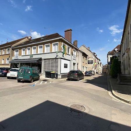 La Belle Cuvee - Plein Centre-Ville Шабли Екстериор снимка
